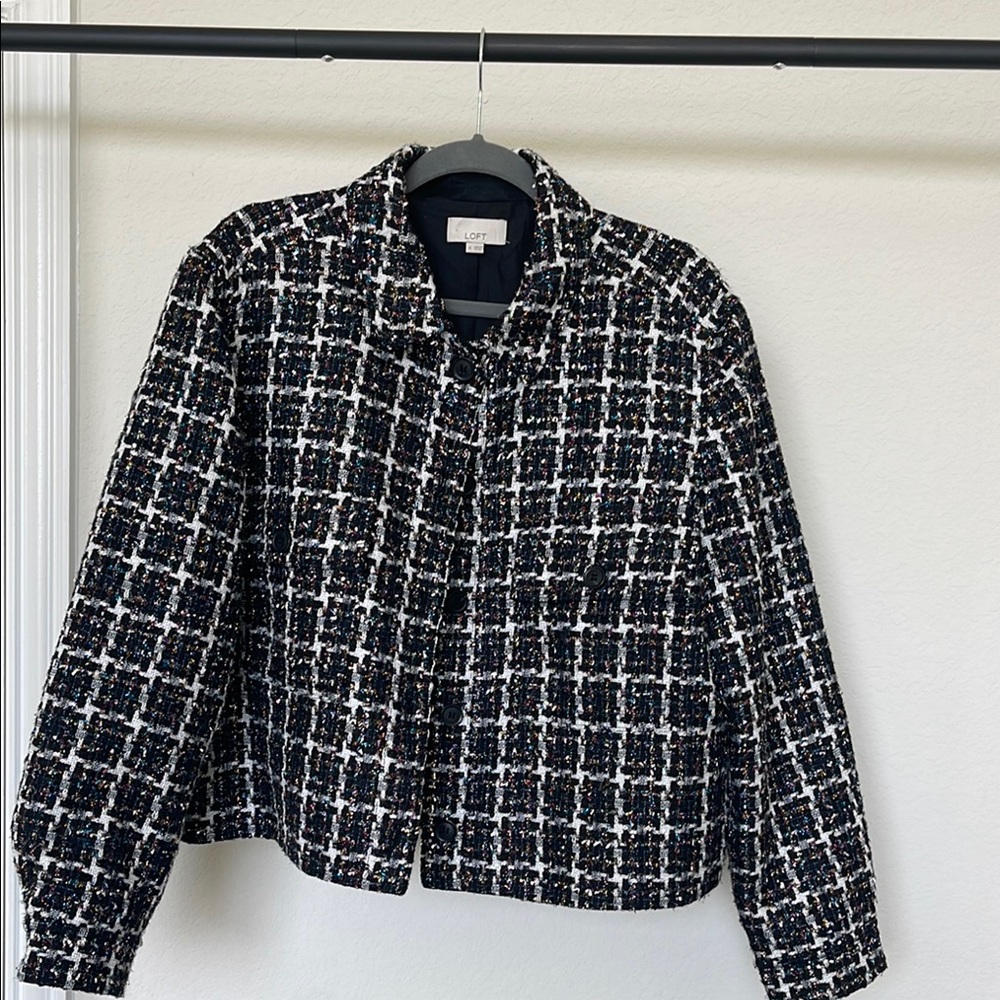 Chic Black and White Tweed Jacket by Cabi